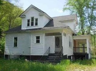 100 Rainy Valley Rd, Herndon, WV 24726