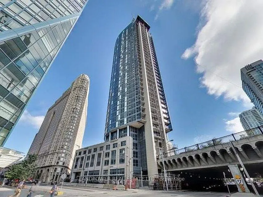 2 bed, $3,000 — Photo 1