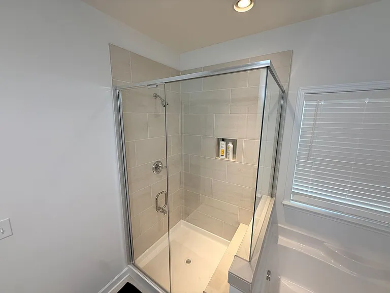 2567 Cornelius Pl NW — Photo 17