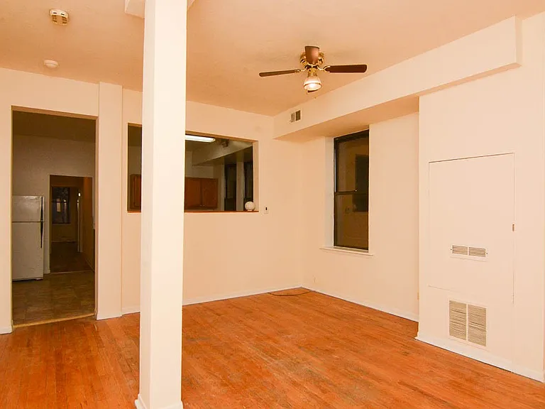 2319 N Kedzie Blvd #R2 — Photo 9
