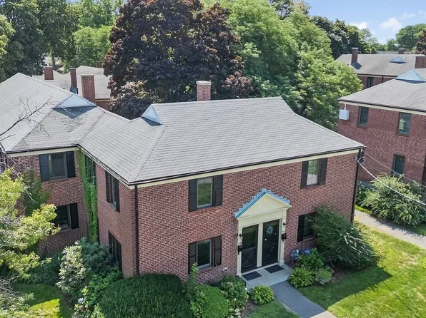 84 Duff St Unit 84, Watertown, MA 02472