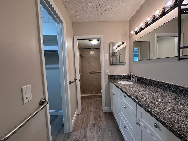 4380 Lake Underhill Rd — Photo 15