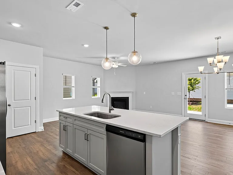 801 Portland Rose Dr — Photo 11