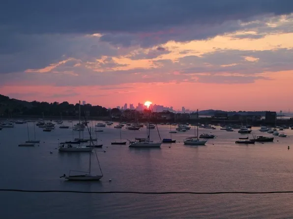 160 Cadish Ave, Hull, MA 02045