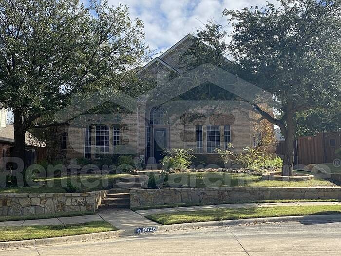 1st image of 9528 Candlewood Dr