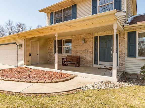 3rd image of 1791 Sandy Cove Dr