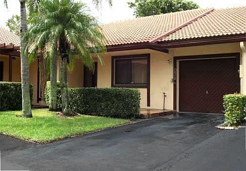 1st image of 7012 Nandina Ln