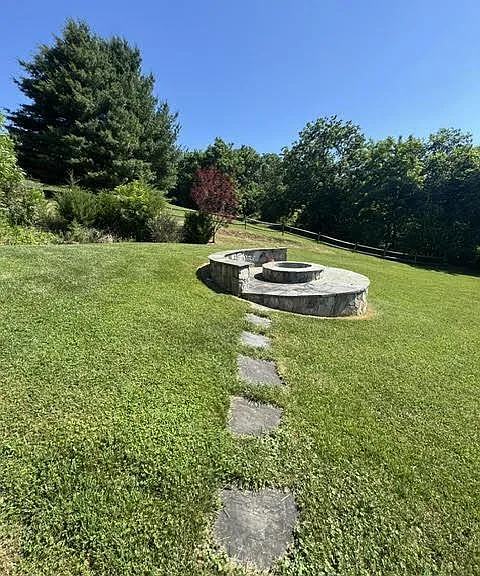 80 Walnut Ct — Photo 7