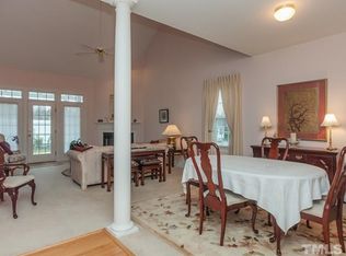 2000 White Pond Ct, Apex, NC 27523