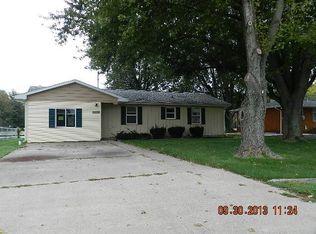 10550 S Bouse Dr, Silver Lake, IN 46982