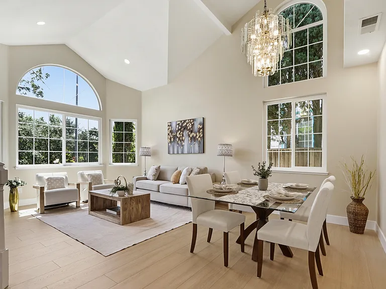 1290 Notting Hill Dr — Photo 5