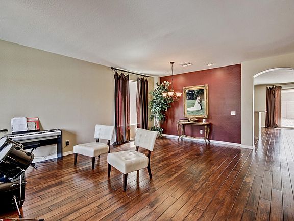 4th image of 10411 W Carlotta Lane