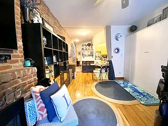 Rented by Manhattan Spaces