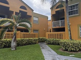 9711 Fontainebleau Blvd #D112, Miami, FL 33172