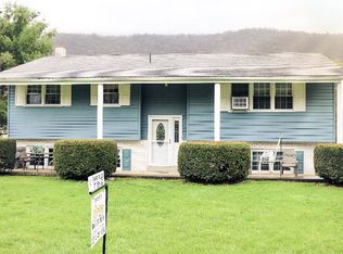 90 Honey Creek Rd, Reedsville, PA 17084