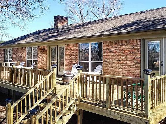 3rd image of 24153 Bogey Ln