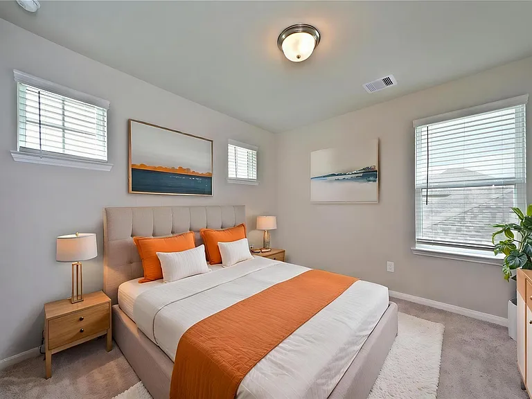 1015 Modesto Dr — Photo 28