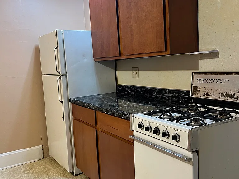 362 S Main St #A — Photo 2