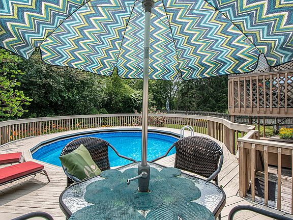 5th image of 4770 E Meadows Dr SE