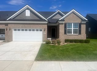 16249 Conifer Ln, Clinton Township, MI 48038