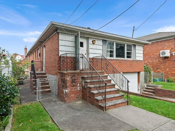 43-62 167th St, Flushing, NY 11358