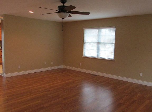 4th image of 103 Parkview Dr