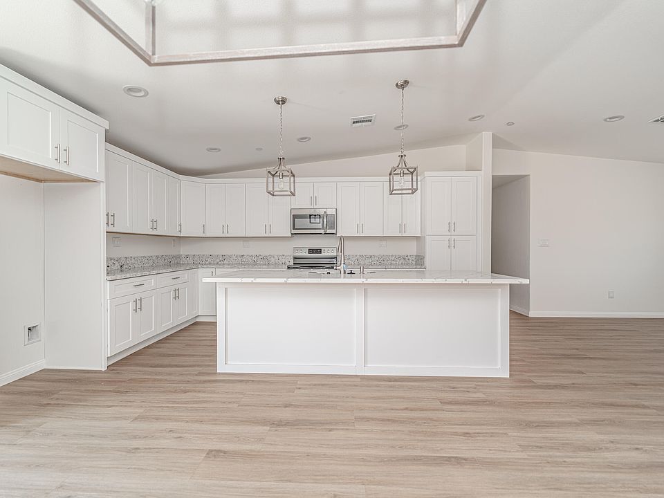 8649 Jacaranda Ave, California City, CA 93505 Zillow