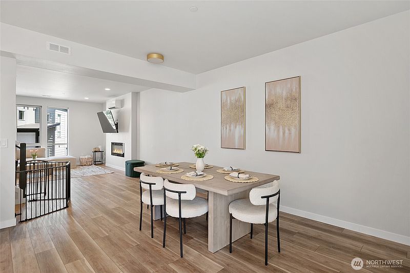 5th image of 2527 Gibson Road #C4