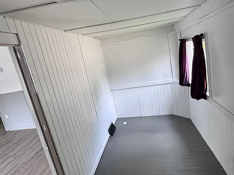 703 Park Pl — Photo 10