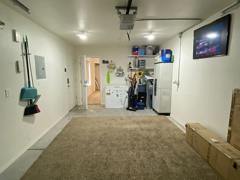 3045 Palisades Dr — Photo 38