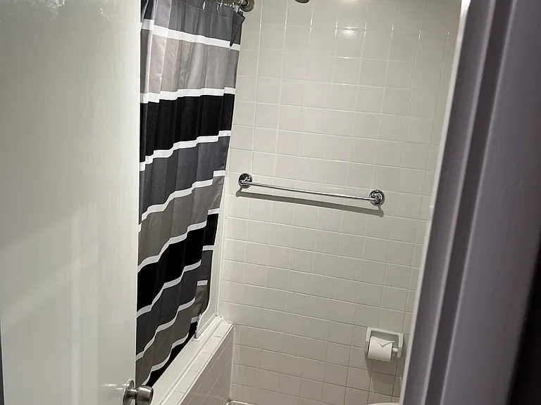 615 Hillcrest St #GROUND FLOOR — Photo 6