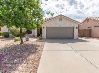 1121 S Crossbow Pl, Chandler, AZ 85286