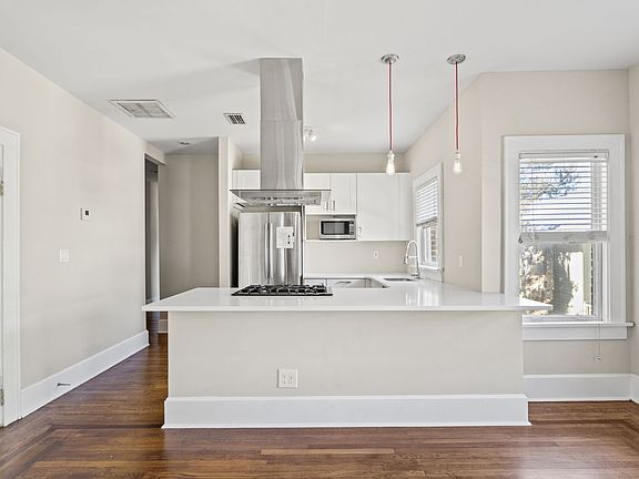 4th image of 1334 N Laura St