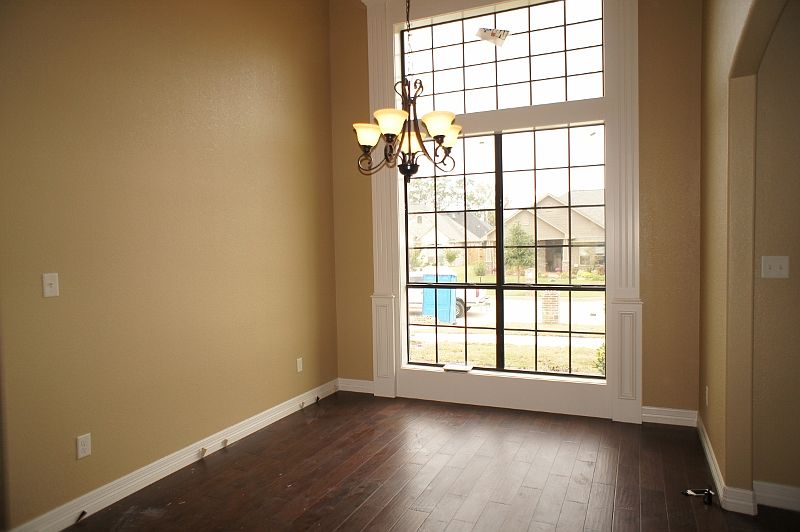 Formal Dining