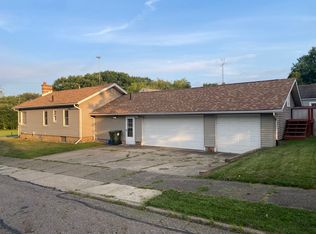 2617 Maple Ave NE, Canton, OH 44714