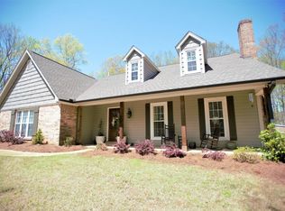 106 County Road 1200, Tupelo, MS 38801