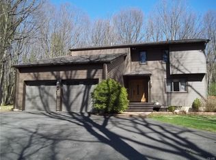 72 White Birch Ln, Lehighton, PA 18235
