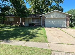 2214 S 119th East Ave, Tulsa, OK 74129