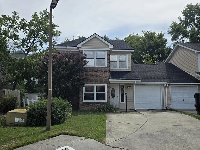 2950 Kane Ct #6 — Photo 1
