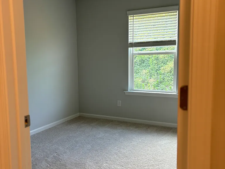 Upstairs bedroom #3