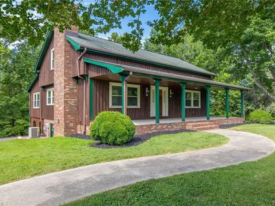 180 Rejoyce Ln, Madison, NC, 27025