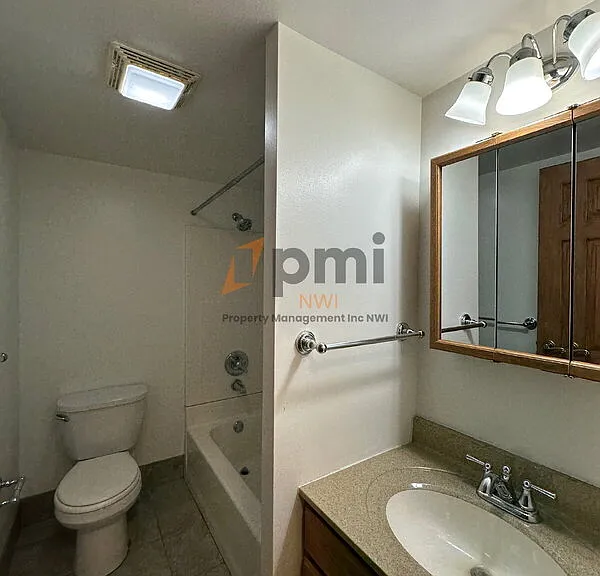 732 N State Road 149 — Photo 15