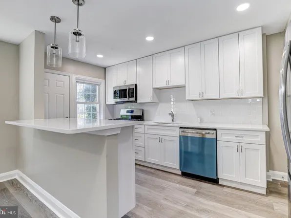 705 Benninghaus Rd, Baltimore, MD 21212