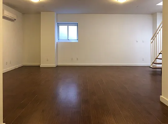 Rented by Kahen Properties | media 25