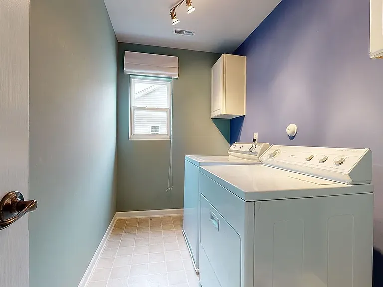 8186 Cohosh Ct — Photo 26