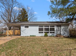 1355 Widefields Ln, Saint Louis, MO
