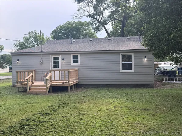 149 S 7th St, Porter, OK 74454