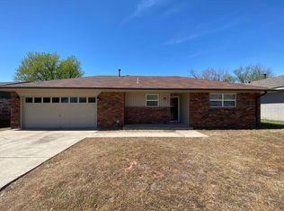 3904 Marie Dr, Shawnee, OK 74804