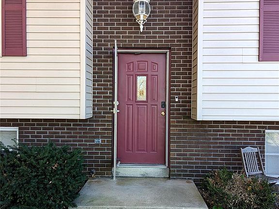 4th image of 1520 Willow St