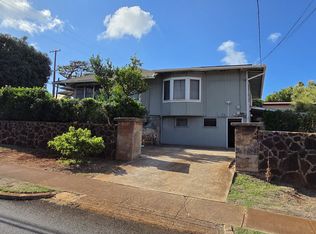 960 11th Ave #A, Honolulu, HI 96816